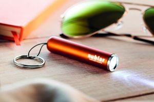 SANLIGHT Baterka se svítícím logem - GiftRetail MO9469
