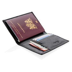 Swiss Peak P820.43 - RFID anti-skimming passport holder